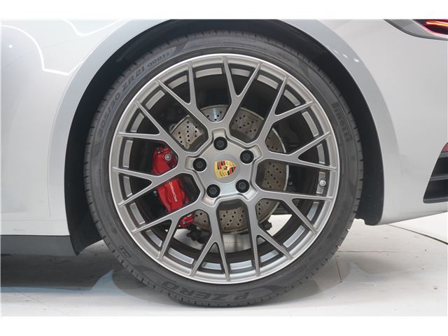 صورة مصغرة 10 لـ 2021 Porsche 911