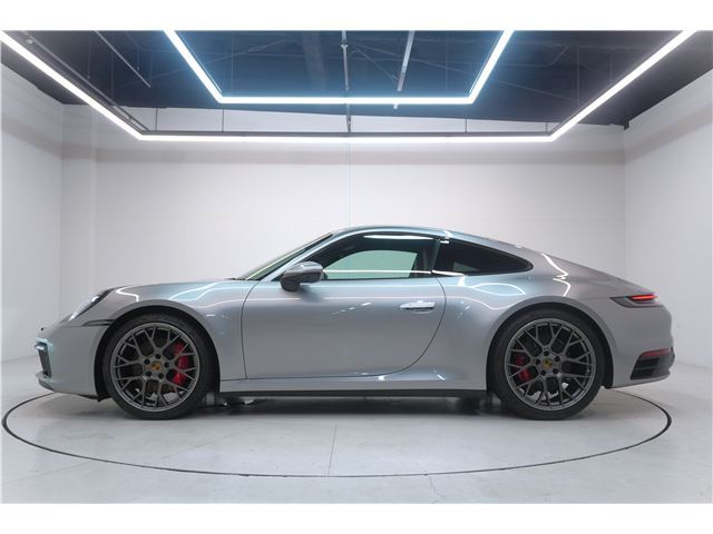 صورة مصغرة 8 لـ 2021 Porsche 911