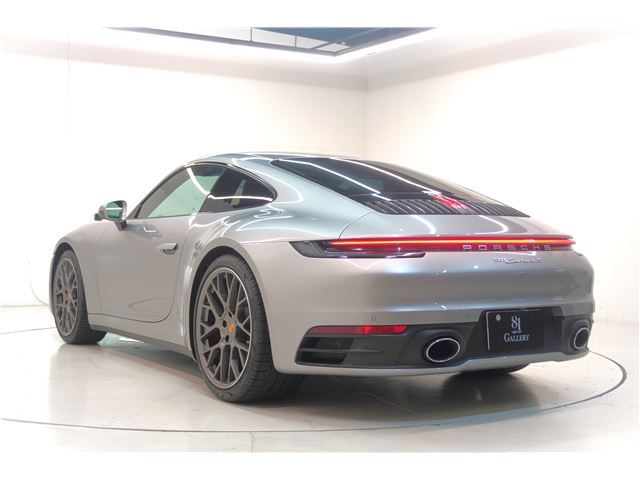 صورة مصغرة 7 لـ 2021 Porsche 911