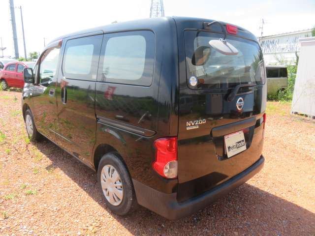 2009 Nissan NV200 VANETTE VAN photo 4