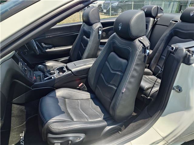 2012 Maserati GRANCABRIO — миниатюра 23