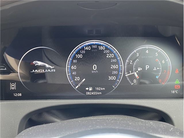 2019 Jaguar XF — миниатюра 22