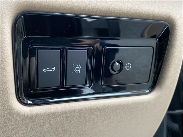 2019 Jaguar XF — миниатюра 23