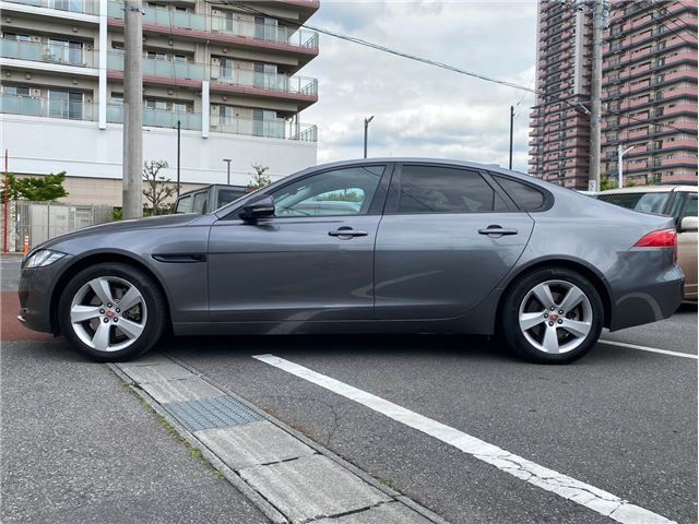 2019 Jaguar XF — миниатюра 9