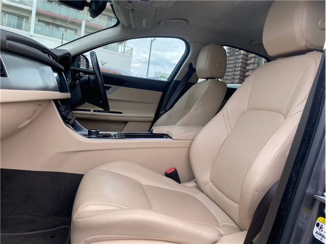 2019 Jaguar XF — миниатюра 6