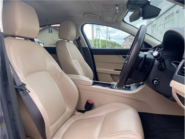 2019 Jaguar XF — миниатюра 4