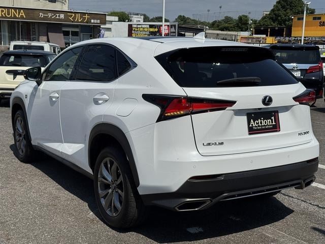 صورة 5 لـ 2017 Lexus NX