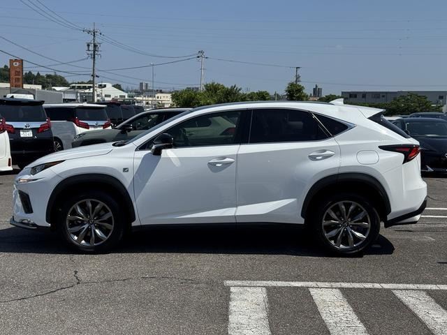 صورة 4 لـ 2017 Lexus NX