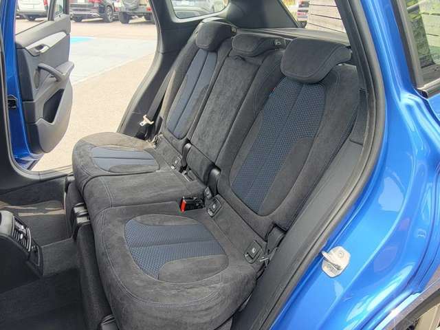 2017 BMW X1 — миниатюра 12