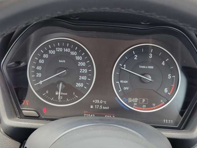 2017 BMW X1 — миниатюра 23