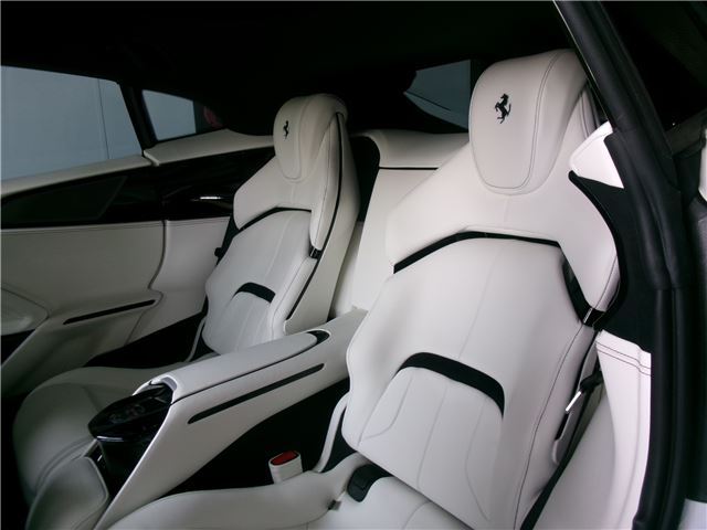 2024 Ferrari PUROSANGUE 缩略图 12