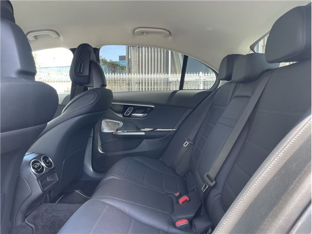2025 Mercedes-BENZ C-CLASS 照片 7