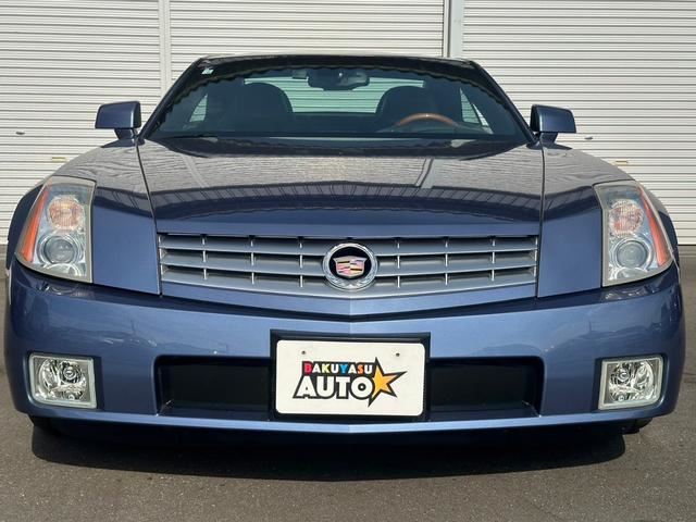 2006 Cadillac XLR 照片 2