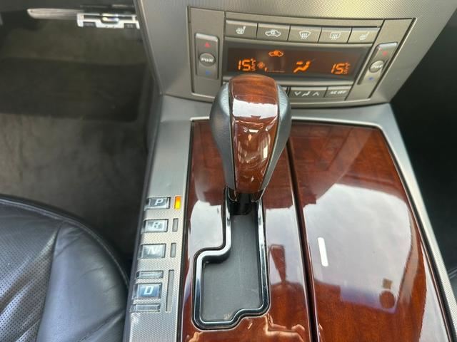 صورة مصغرة 22 لـ 2006 Cadillac XLR
