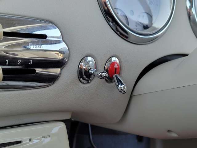 1991 Nissan FIGARO — миниатюра 21