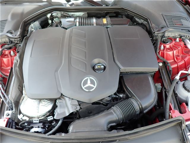 2025 Mercedes-BENZ C-CLASS 照片 10