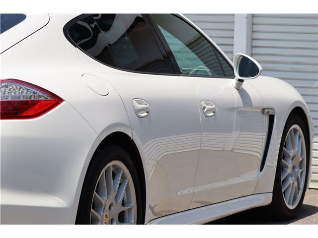 صورة مصغرة 25 لـ 2010 Porsche PANAMERA