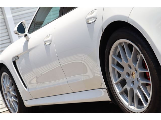 صورة مصغرة 4 لـ 2010 Porsche PANAMERA