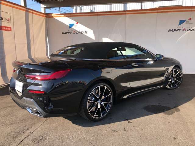 2022 BMW 8 SERIES CABRIOLET — фото 5