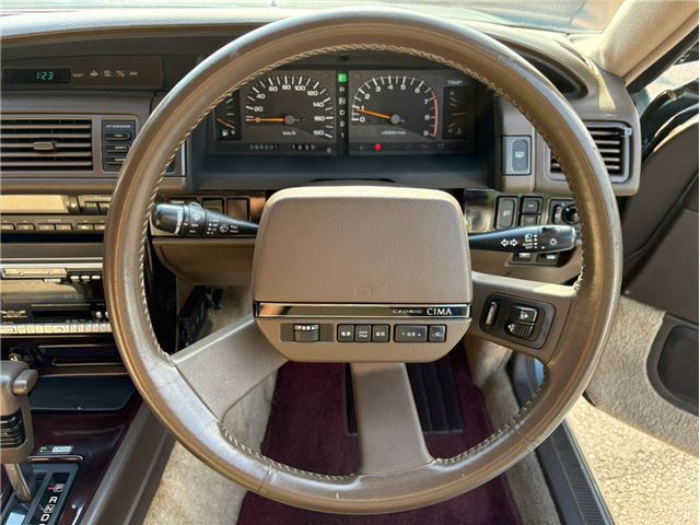 1990 Nissan CIMA — миниатюра 23
