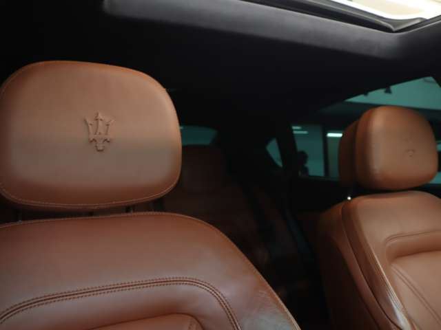 2016 Maserati QUATTROPORTE — миниатюра 13