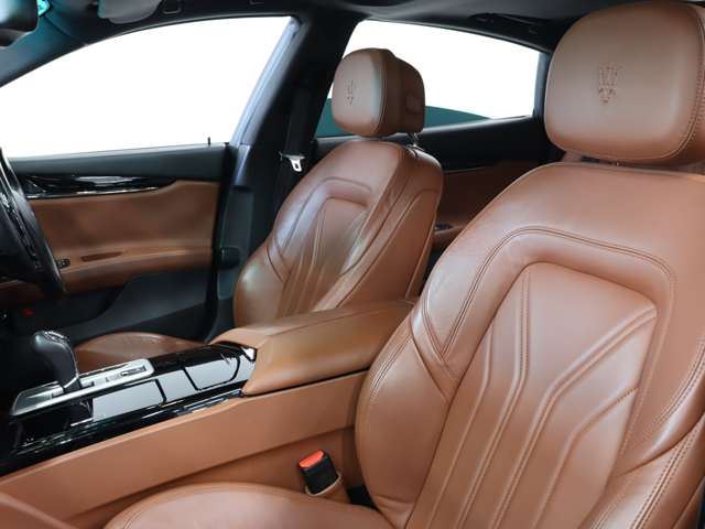 2016 Maserati QUATTROPORTE — миниатюра 17