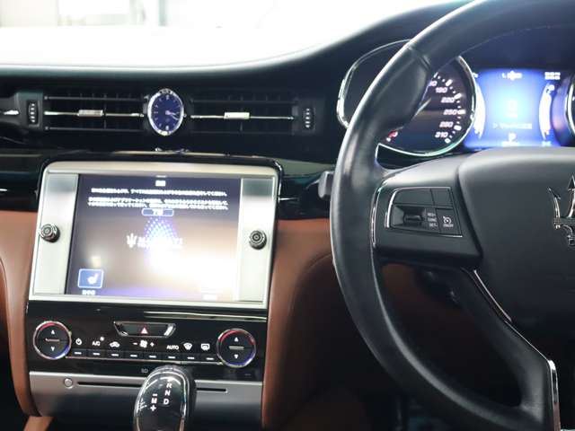 2016 Maserati QUATTROPORTE — миниатюра 25