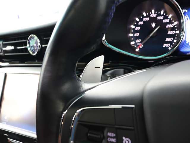 2016 Maserati QUATTROPORTE — миниатюра 28