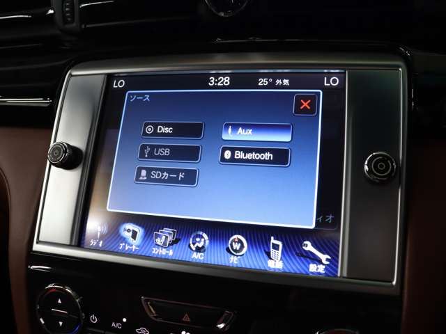 2016 Maserati QUATTROPORTE — миниатюра 43