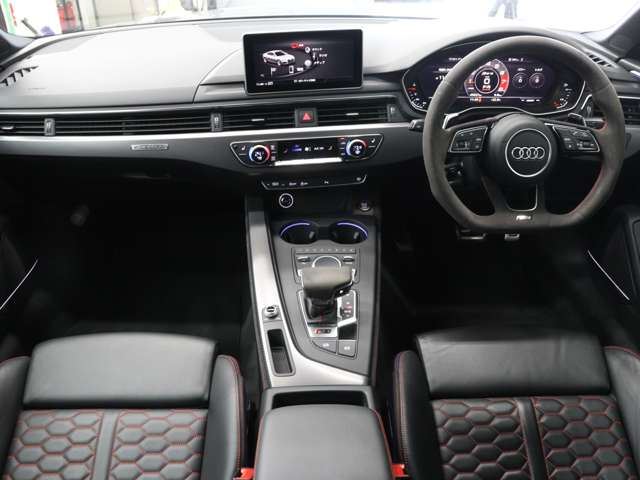 2018 AUDI RS5 photo 2