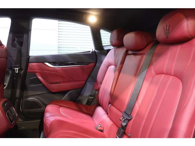 صورة مصغرة 31 لـ 2021 Maserati LEVANTE