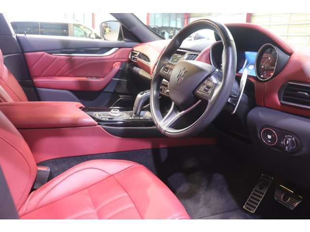 صورة مصغرة 7 لـ 2021 Maserati LEVANTE