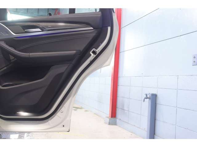 2020 BMW X3 M 缩略图 39