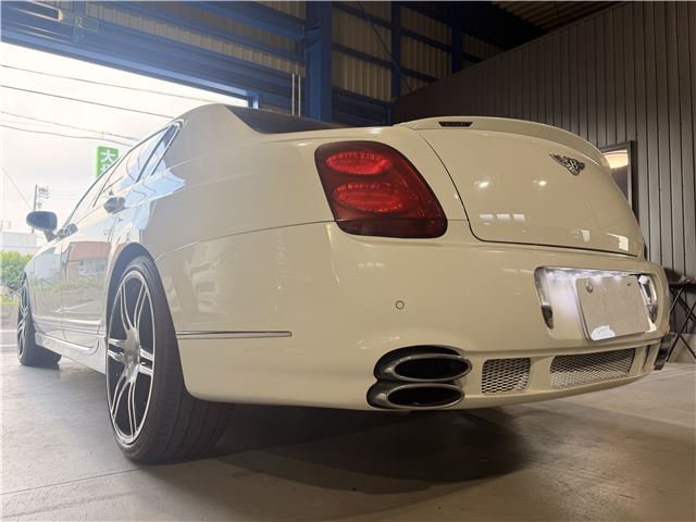 صورة 9 لـ 2005 Bentley CONTINENTAL