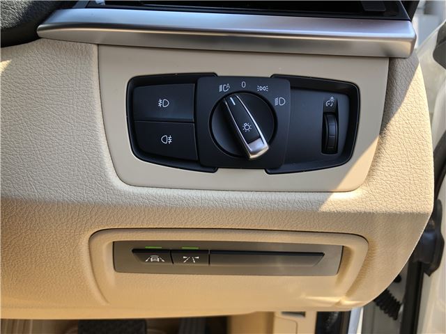 2015 BMW 3 SERIES — миниатюра 21