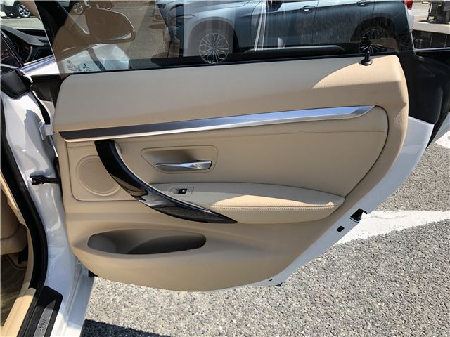 2015 BMW 3 SERIES — миниатюра 23