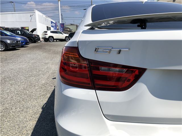 2015 BMW 3 SERIES — миниатюра 32