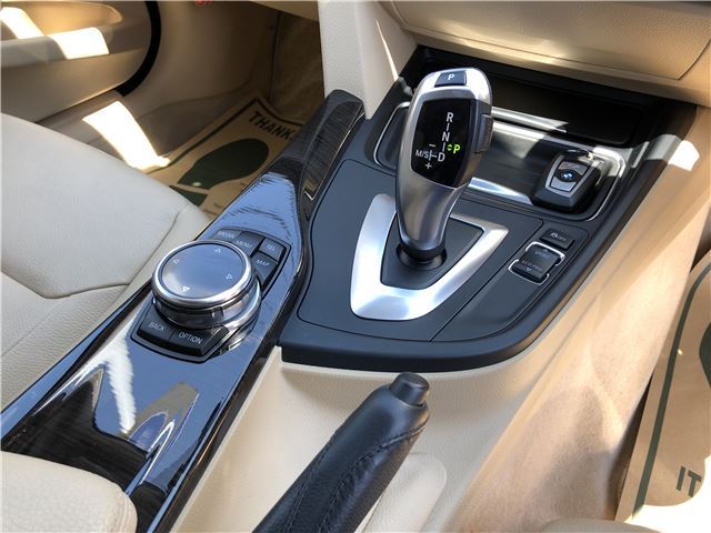 2015 BMW 3 SERIES photo 8