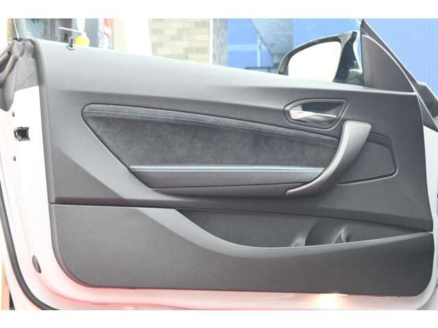 2021 BMW M2 COMPETITION 缩略图 21