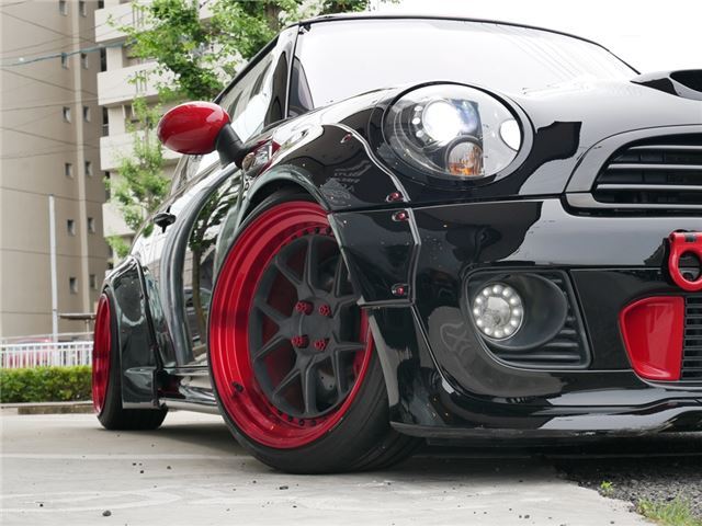 2001 MINI MNI — миниатюра 30