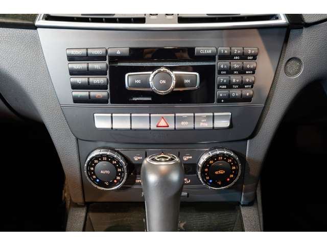2013 Mercedes-BENZ C-CLASS — миниатюра 16