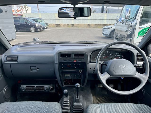 صورة مصغرة 33 لـ 1994 Nissan AD
