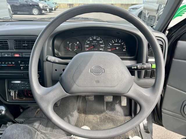 صورة مصغرة 39 لـ 1994 Nissan AD