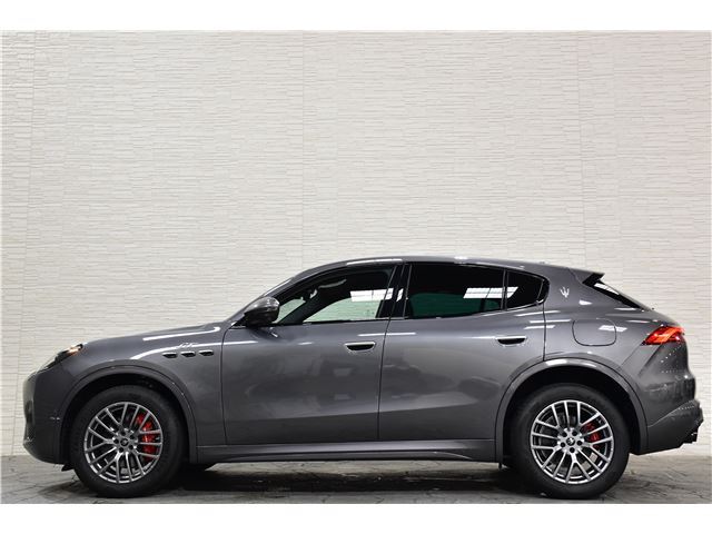 صورة مصغرة 35 لـ 2023 Maserati GRECALE
