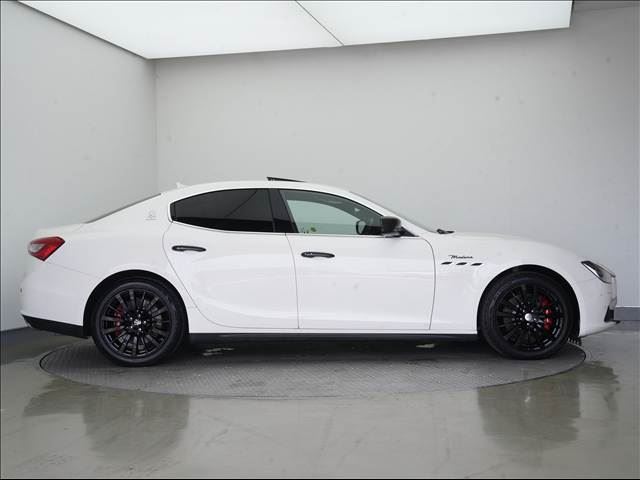 2014 Maserati GHIBLI — миниатюра 16