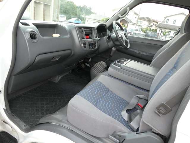 2003 Nissan CARAVAN 缩略图 16
