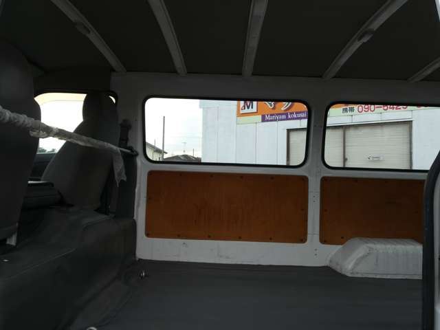 2003 Nissan CARAVAN 缩略图 30