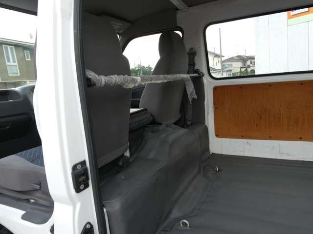 2003 Nissan CARAVAN 缩略图 31
