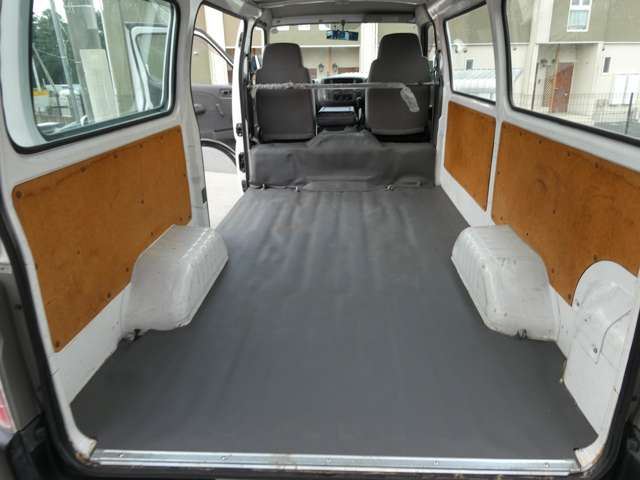 2003 Nissan CARAVAN 缩略图 49