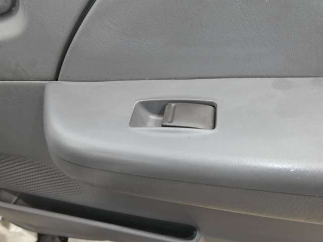 2003 Nissan CARAVAN 缩略图 62
